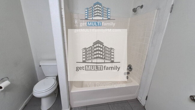 Photo - 3006 E Granada Rd Unit D