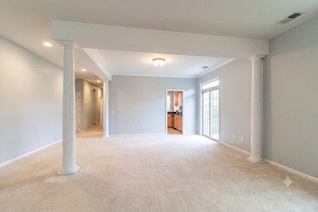 Photo - 6 Beaconsfield Ct