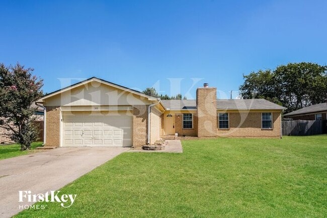 Photo - 505 S Waxahachie St