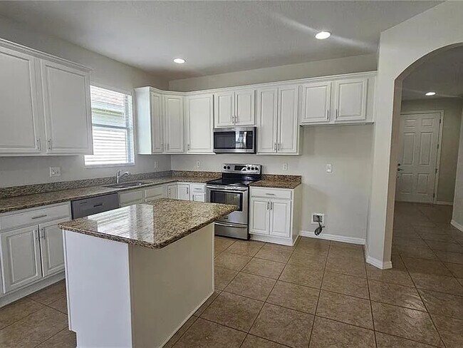 Photo - 2528 Ladoga Dr