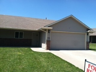 Building Photo - 722 Highland Ridge Dr Rental