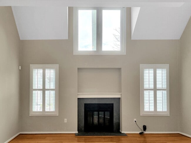 Photo - Recently Remodeled 3 bed 3 bath in Tuckahoe!