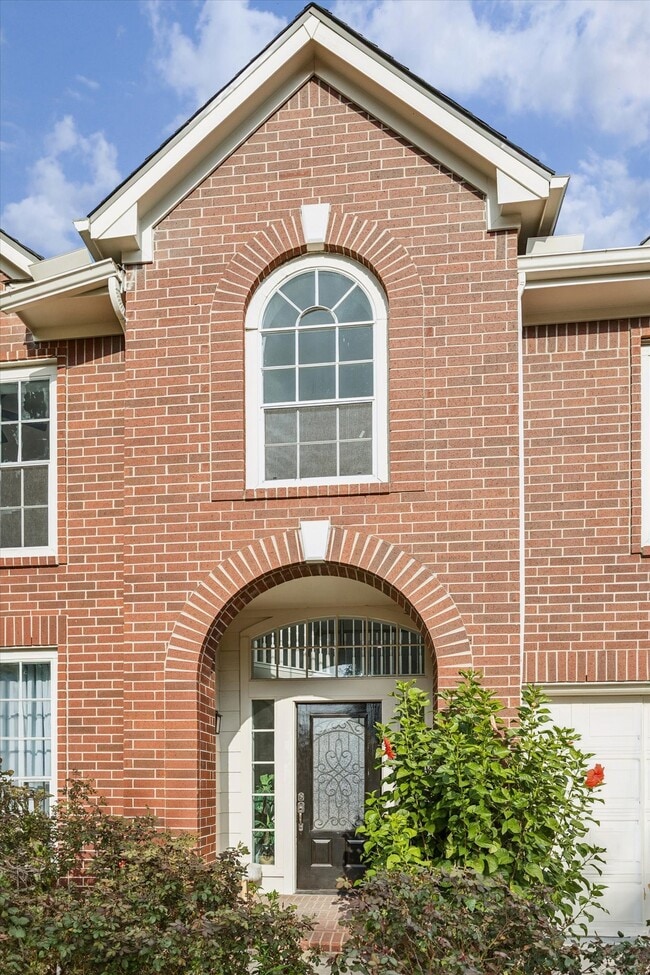 Photo - 11306 Avon Pl