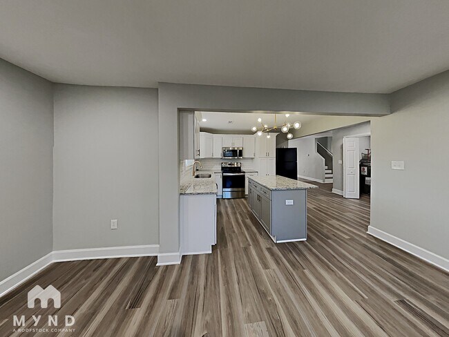 Photo - 2407 Ben Hill Rd