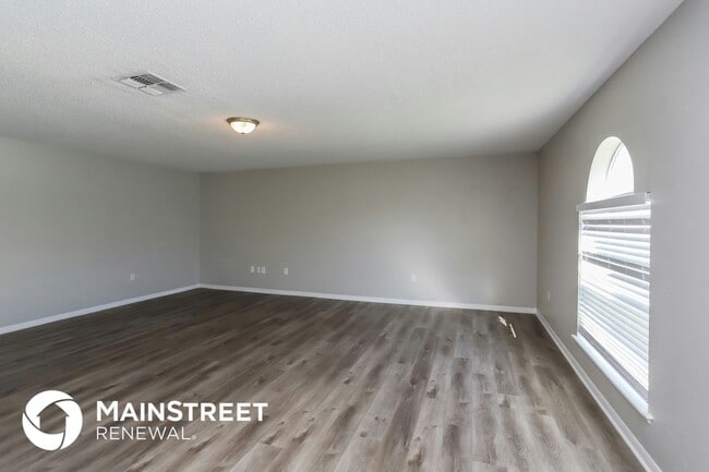 Photo - 8097 Settlers Creek Cir