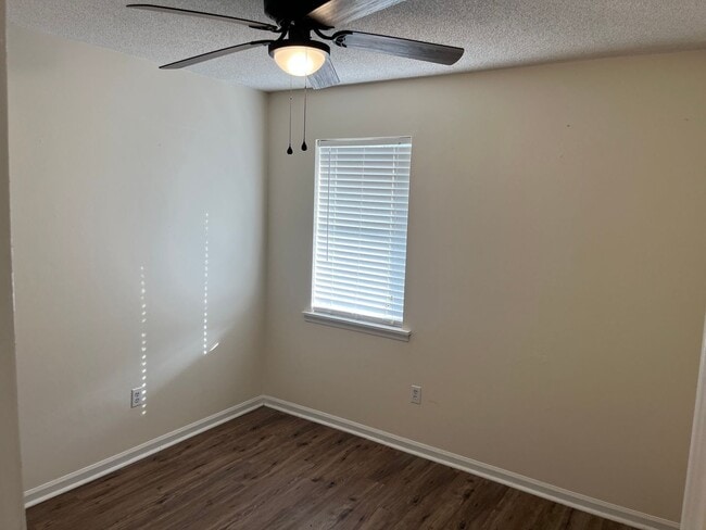 Photo - 3 Bedroom Home in Lee County for rent!