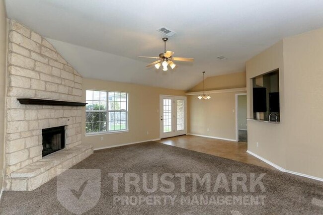 Photo - 5406 Shawn Dr