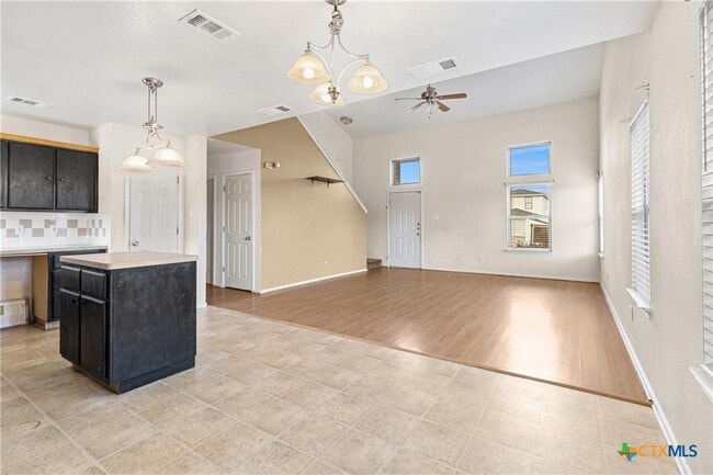 Photo - 1112 Katelyn Cir