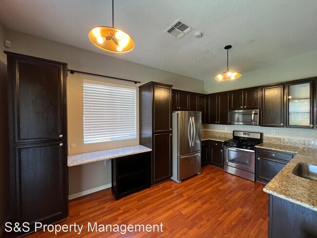 Photo - 3 br, 2 bath House - 3303 Ballena Bay Road