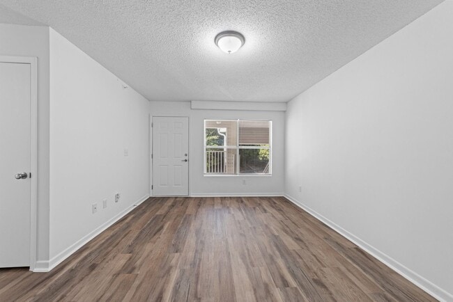 Photo - 3 bedroom Apartment Unit 2117-201