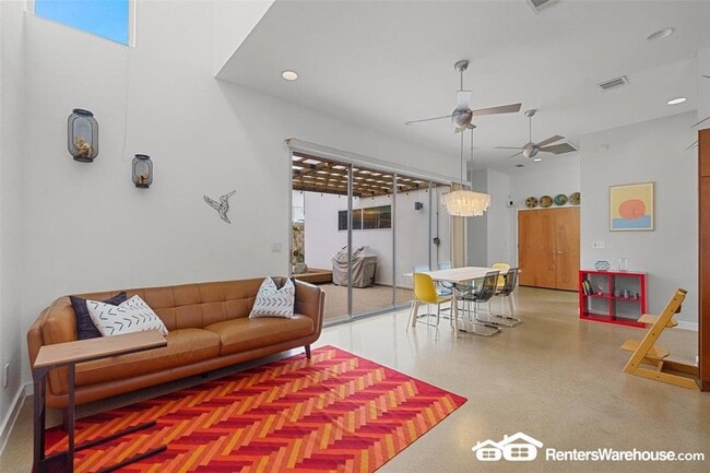 Photo - 5407 Agatha Cir