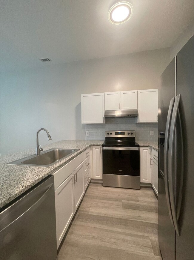 Photo - "Charming 1-Bedroom Oasis Just Steps from Panama City Beach!"