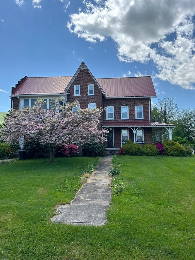 Photo - 540 Stewart Rd Unit Apt 2