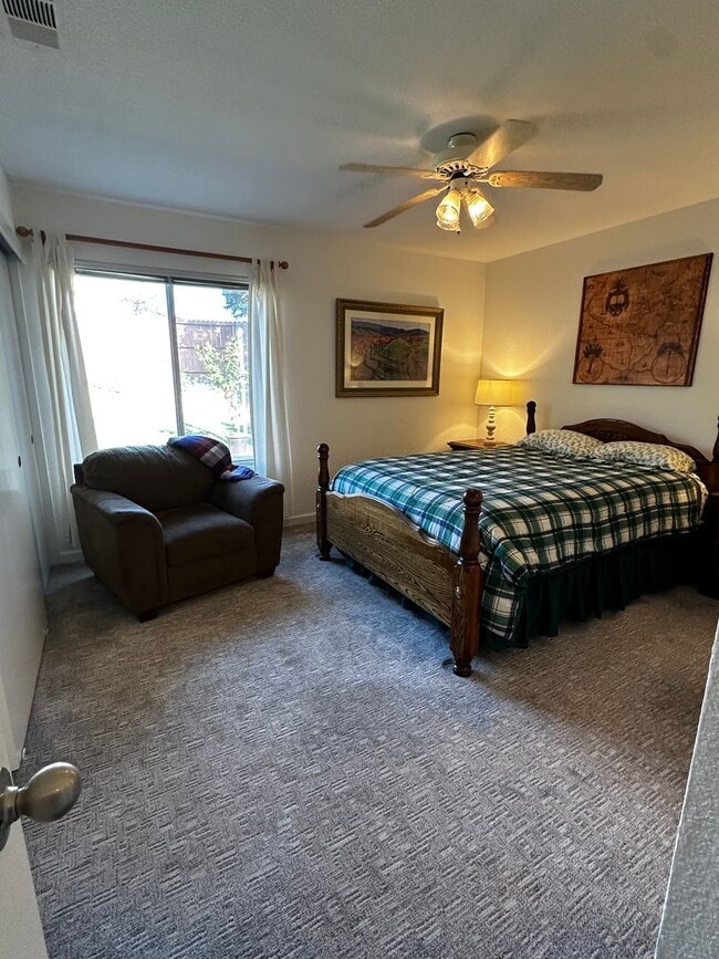 Photo - 2 Bedroom Ready For You!