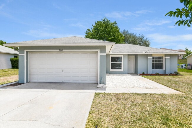 Building Photo - 13449 Silver Leaf Cir