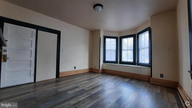 Building Photo - 207 Cloud St Unit 1 Rental