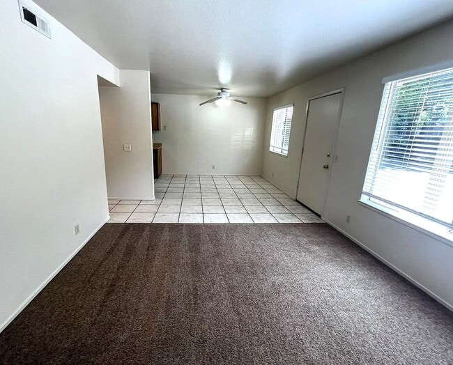 Photo - 415 Maple St Unidad 415 Maple Street #D