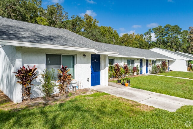 Building Photo - Sunny Creek Apartments