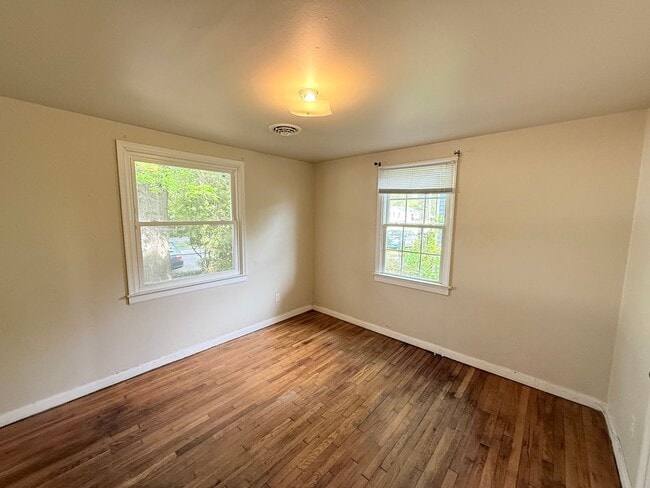 Photo - 3412 Mike Rd