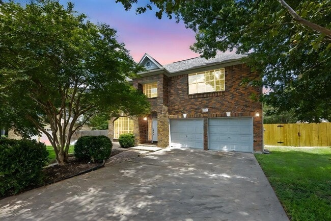 Photo - 2926 Winchester Dr