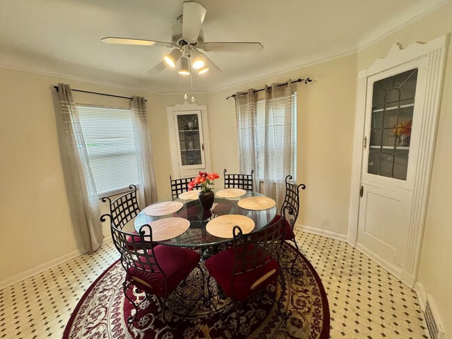 Photo - 3649 Berkeley Rd Unidad ID1234730P