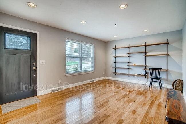 Photo - 7926 Ingalls St