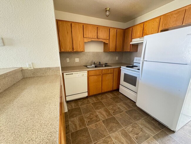 Photo - 4303 Deek Dr Unidad # C