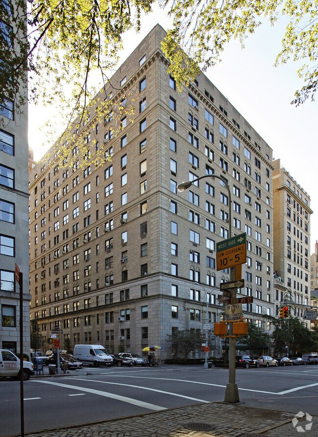 Photo - 1035 Fifth Ave