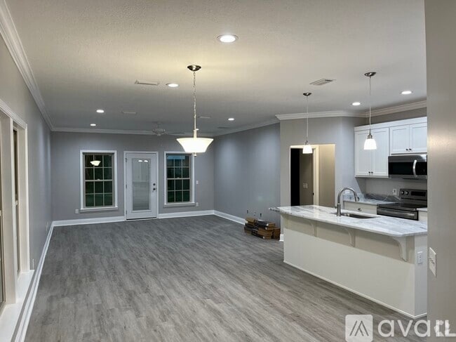 Building Photo - 2825 La Mesa Ave Rental