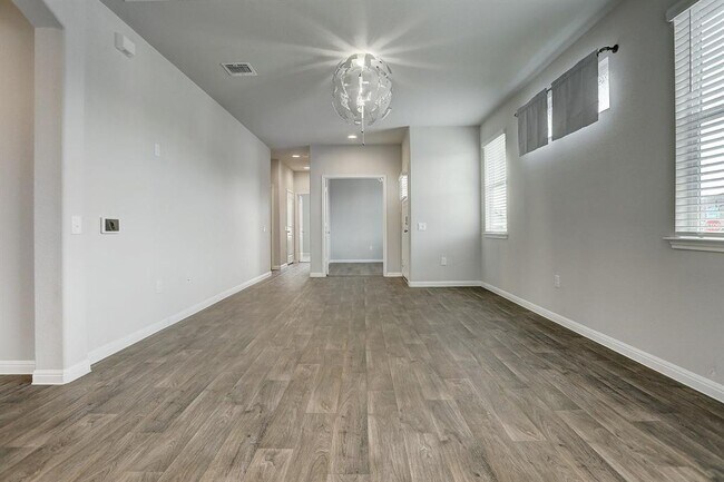 Photo - 14218 Handel Dr