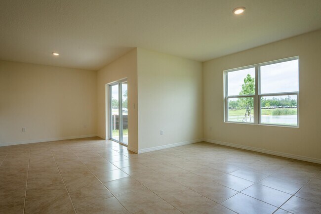 Photo - 1226 Red Hl Rd