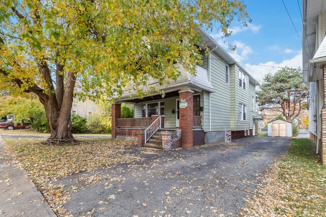 Photo - 2704 Natchez Ave Unit Down