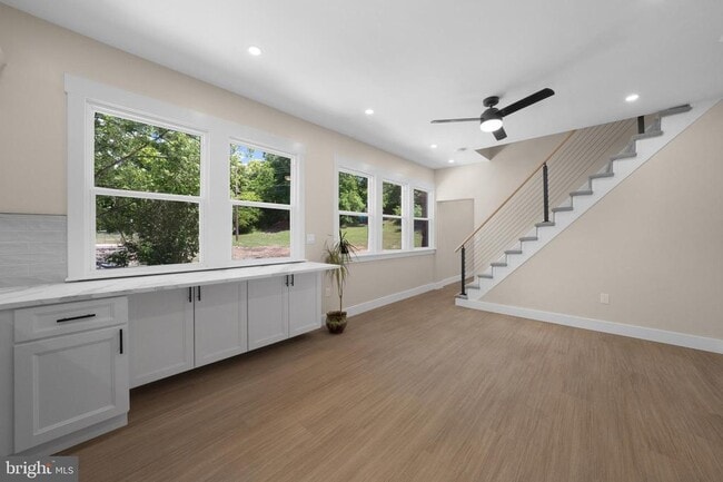 Photo - 71 Dreamland Park Dr Unit 75 REAR