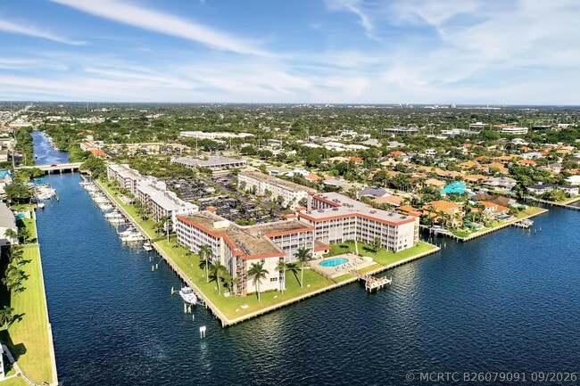 100 Paradise Harbour Blvd Unit 408
