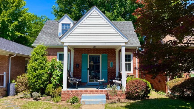 Photo - 3708 Ellwood Ave