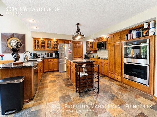Photo - 8314 NW Eastside Dr