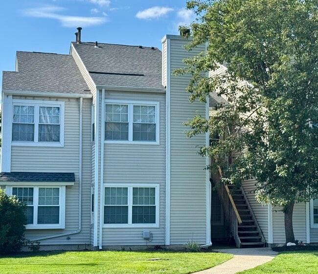 Exterior - 95 Driftwood Ct Unit 95