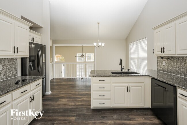 Photo - 800 Hilltop Rd