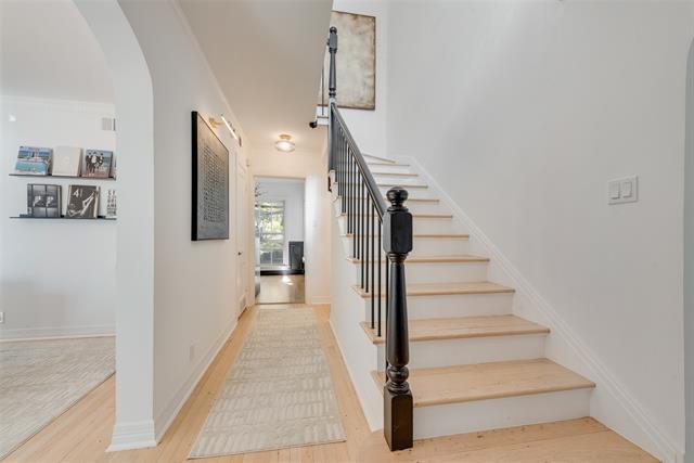 Photo - 6511 Gaston Ave