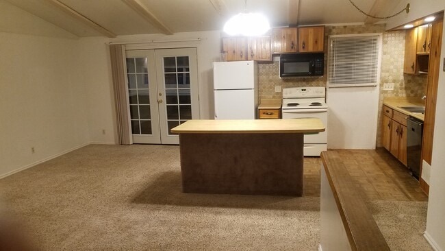 Kitchen and dining - 3449 Taft Way