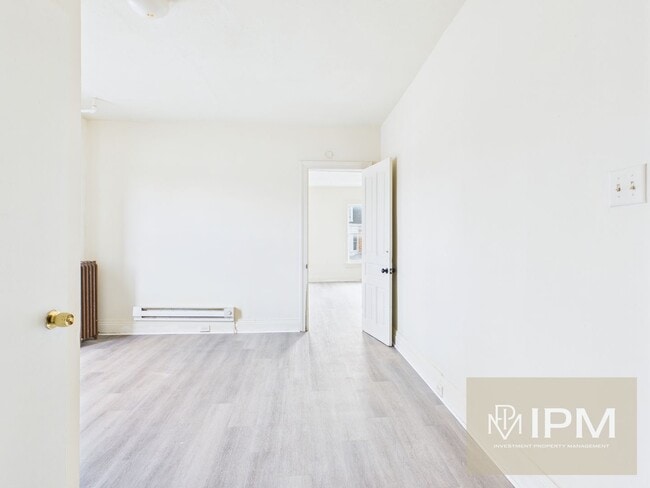 Photo - 1001 W Princess St Unit 1001 W Princess St - 2B