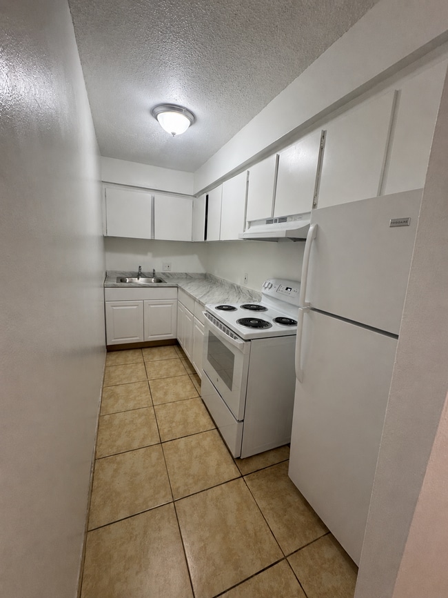 Photo - 8508 Channelview Cir Unit 1