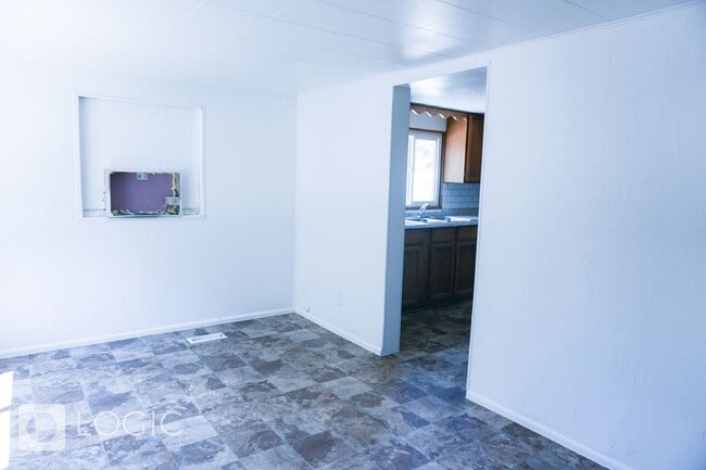 Photo - 1238 Oak St Unit 1