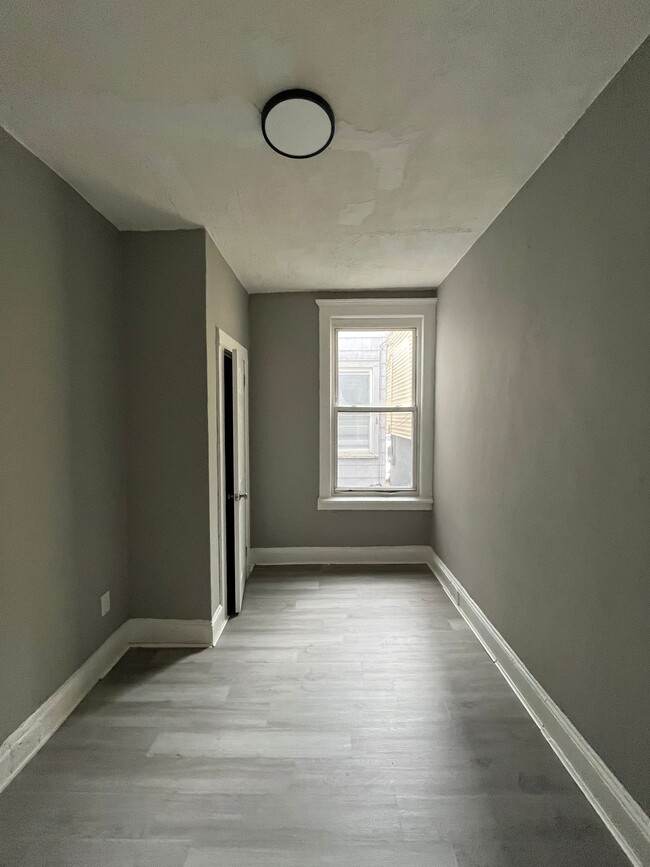 Photo - 312 Danforth Ave Unit 2