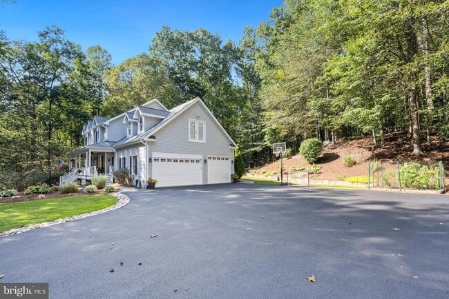 Photo - 6601 Colchester Rd