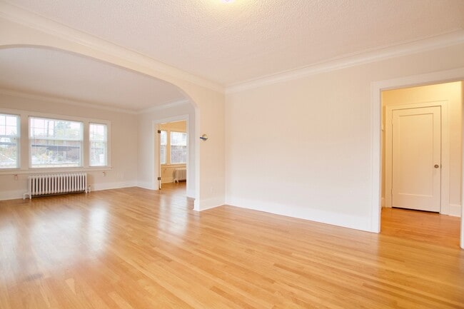 Building Photo - Rain City Unit 6414 -  S (South)