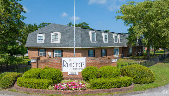 Building Photo - Residences at Fayetteville Rental