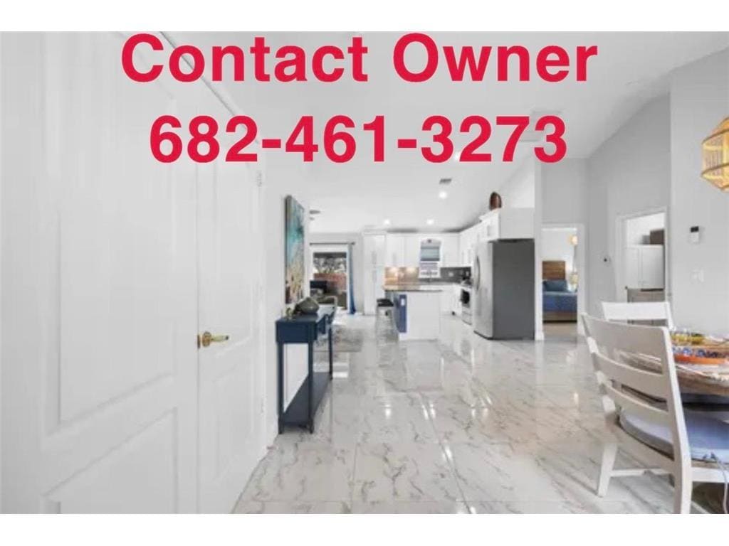 Photo - 5444 Shoreview Ave