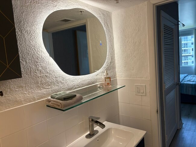 Bathroom - 1500 Bay Rd Unit 1140