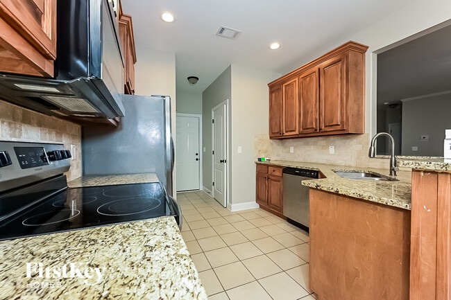 Photo - 252 Hedgewood Dr